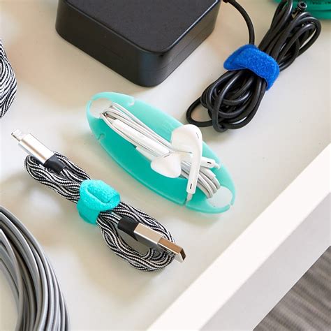 Organize and Declutter Your Life with the Magic Wand Plac Cord